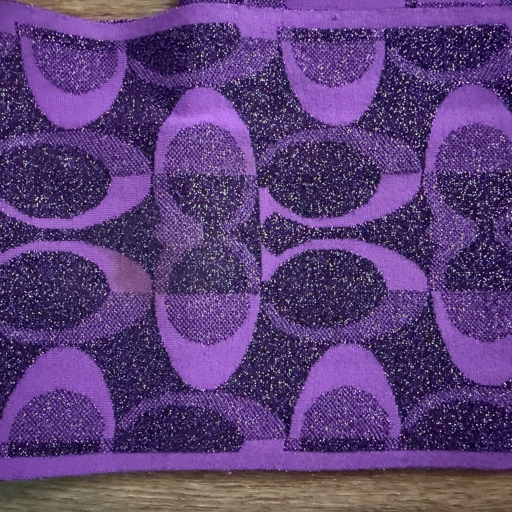 Coach Purple Signature C Knit Scarf with Sparkle and matching leather gloves - Picture 3 of 5